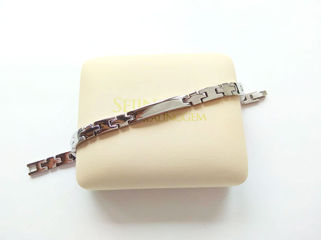 image of Pain relief Germanium Titanium Bracelet with 99.9999% purity from Korea on Jewel Box